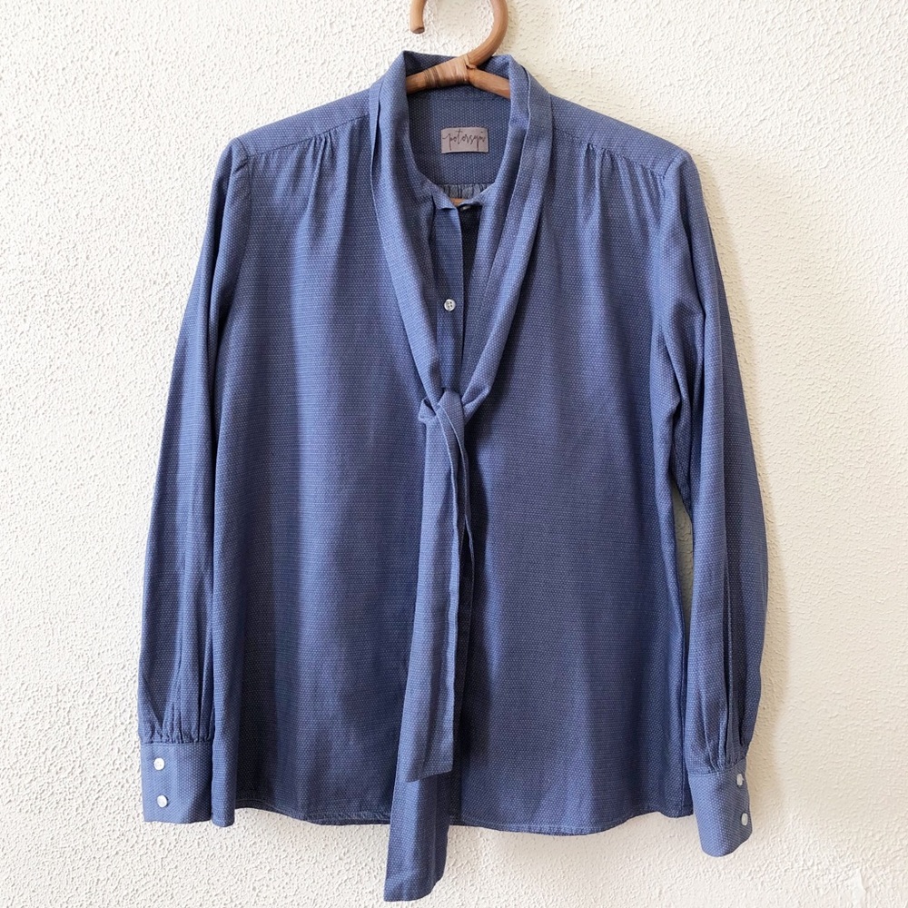 Petersyn Tie Neck Buttondown Shirt S